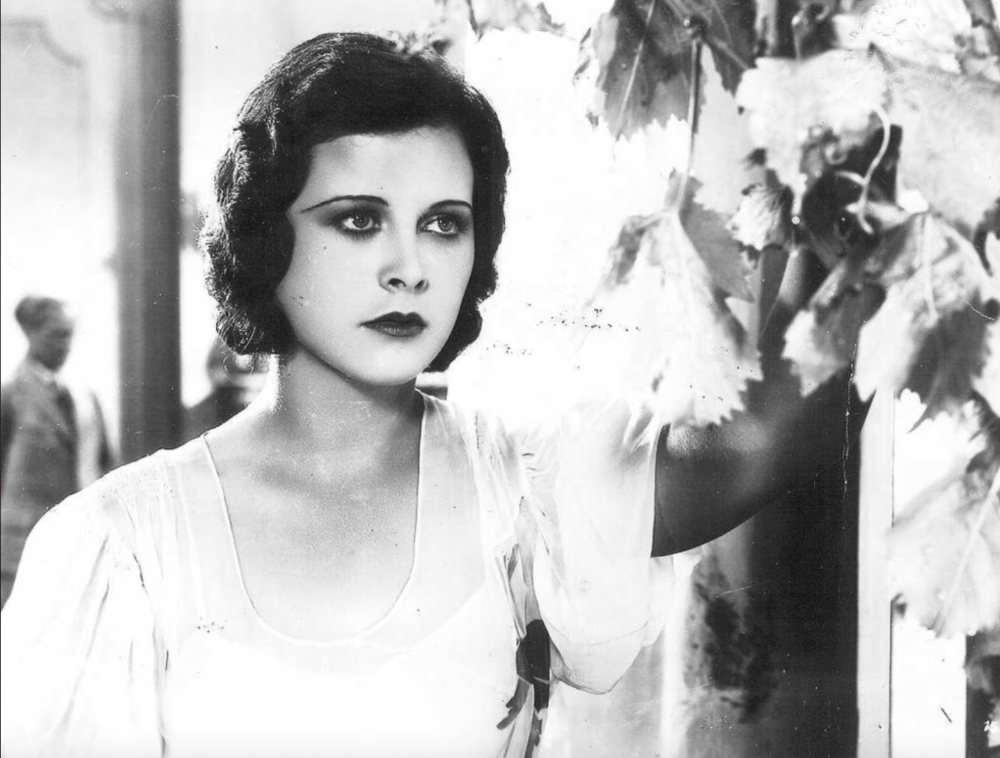 BACKSTORIES: FILM'S FIRST BARE BUM